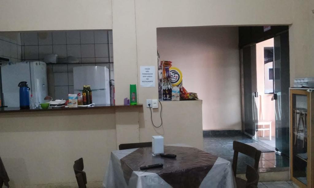 Hotel E Pousada Via Mar Itapocu エクステリア 写真